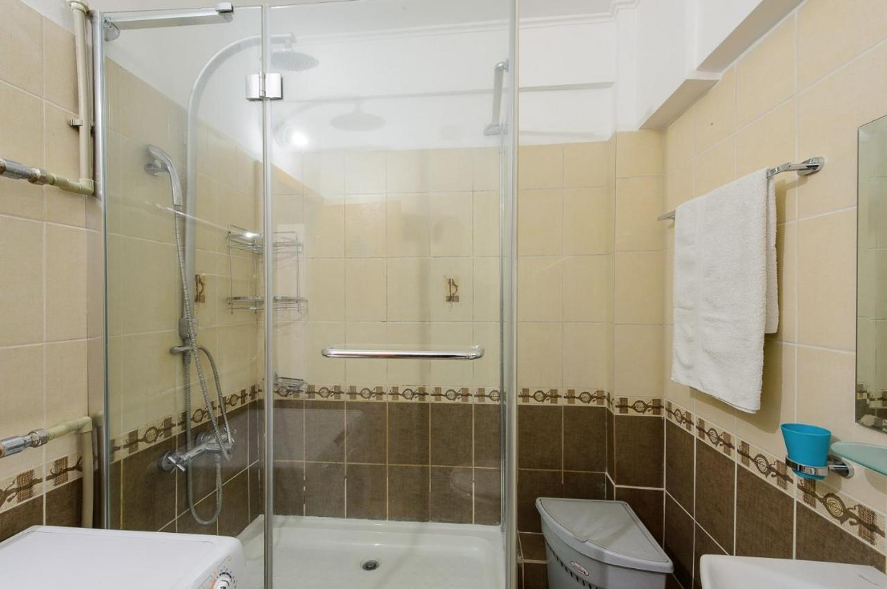 Apartments On Tole By 12 App 51 Almaty Exterior foto